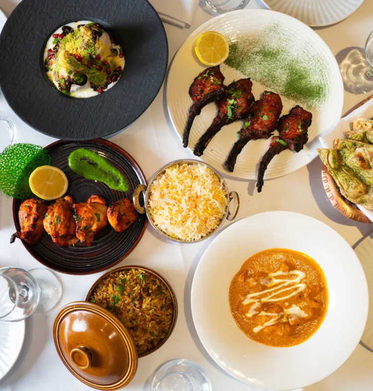 Come outside. Your table’s waiting.